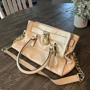 Beautiful,  gently used Michael Kors purse.